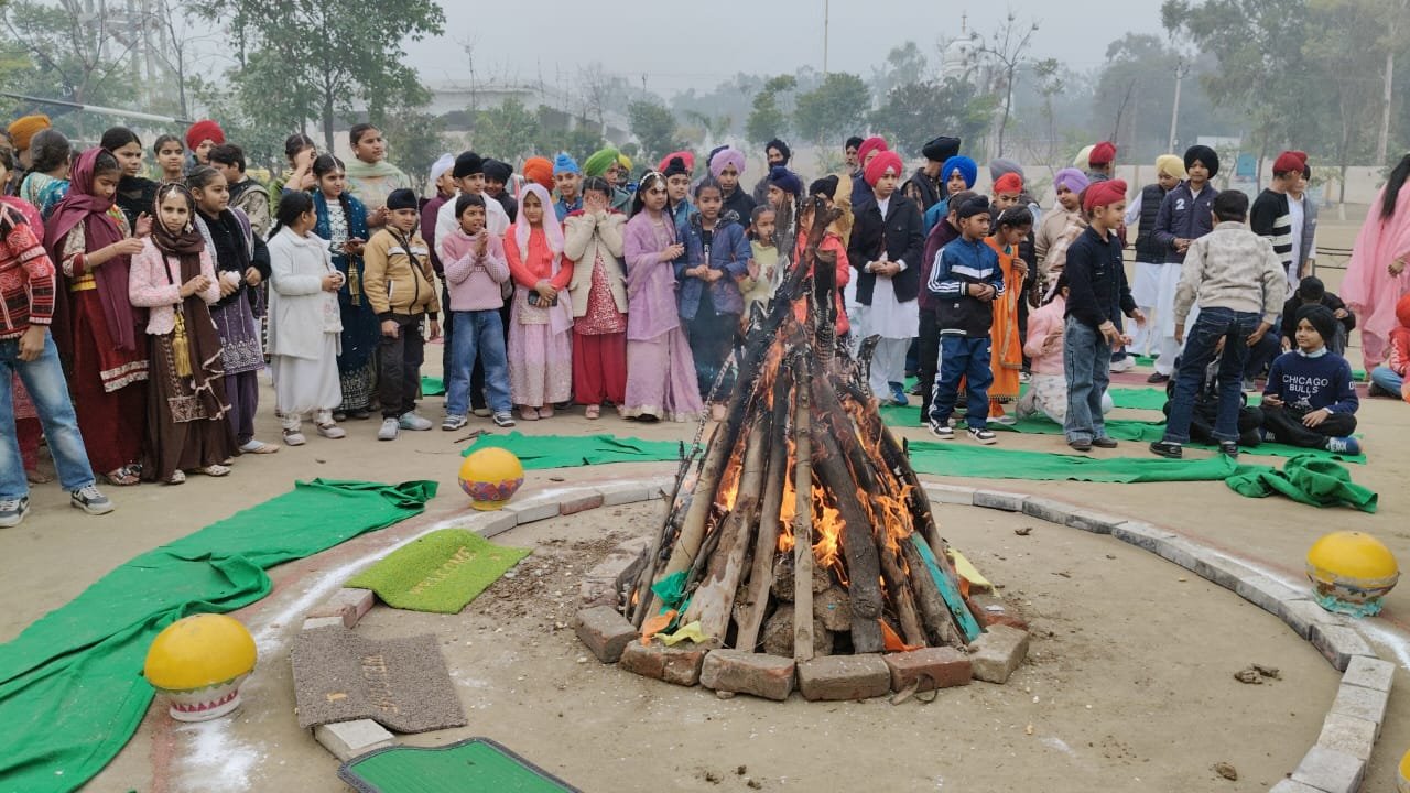 Read more about the article Celebrating Warmth and Harvest: Lohri at Sri Guru Harkrishan Public School Piddi!